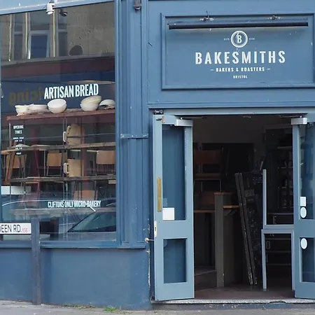 5 Bed Corporate House In Redland Free 5-car Parking & King Twin 3 Bathrooms Mon-fri Casa vacanze Bristol