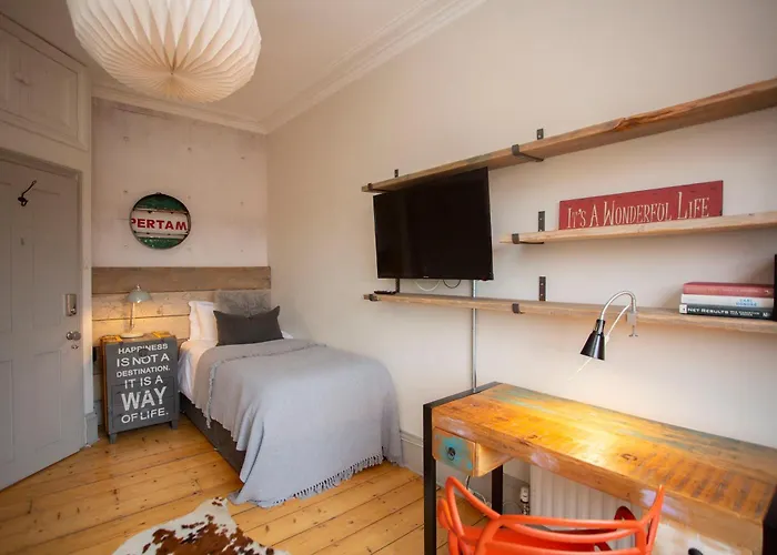 5 Bed Corporate House In Redland Free 5-car Parking & King Twin 3 Bathrooms Mon-fri * Бристоль